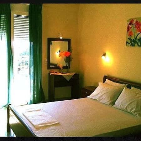 Golden Sun Rovies Exterior foto