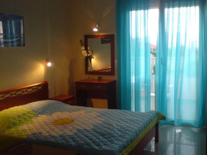 Golden Sun Rovies Quarto foto